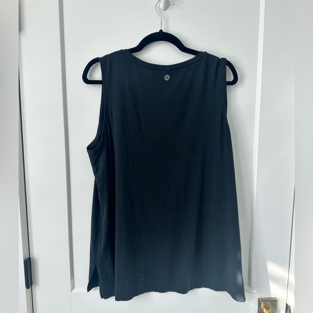 Black Coreio Sleeveless Top - Picture 2 of 2